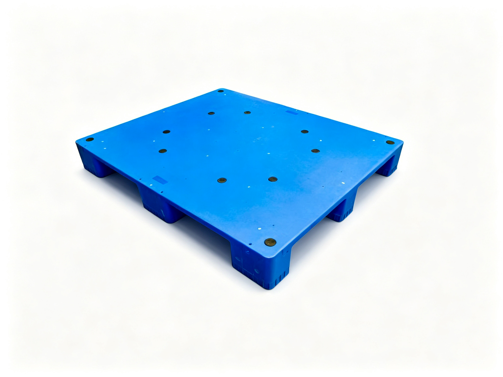 1210 Nine-Leg Solid Deck Plastic Pallet - Image 2