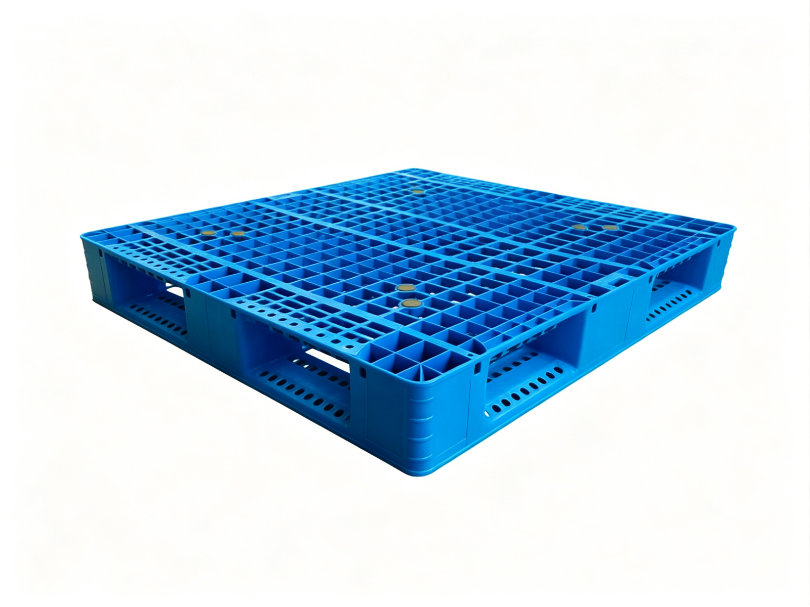1210 Three-Runner Ventilated Grid Deck Pallet - Image 3