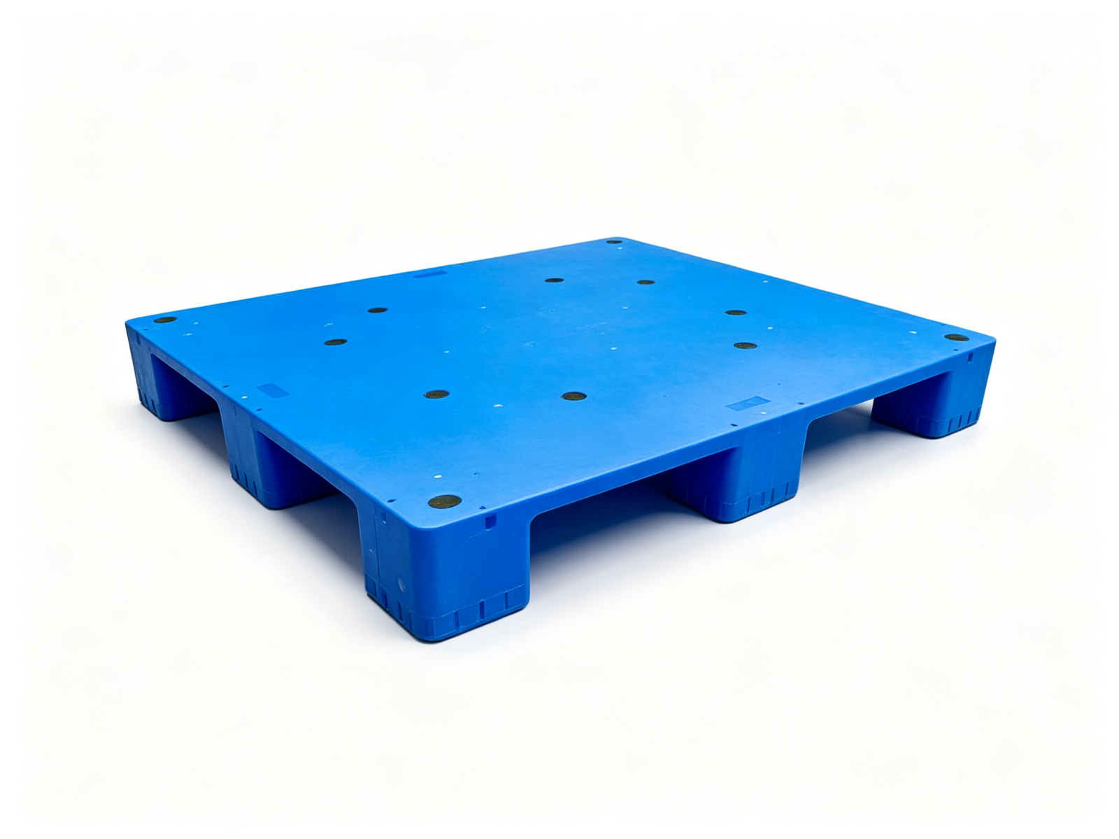 1210 Nine-Leg Solid Deck Plastic Pallet - Image 3