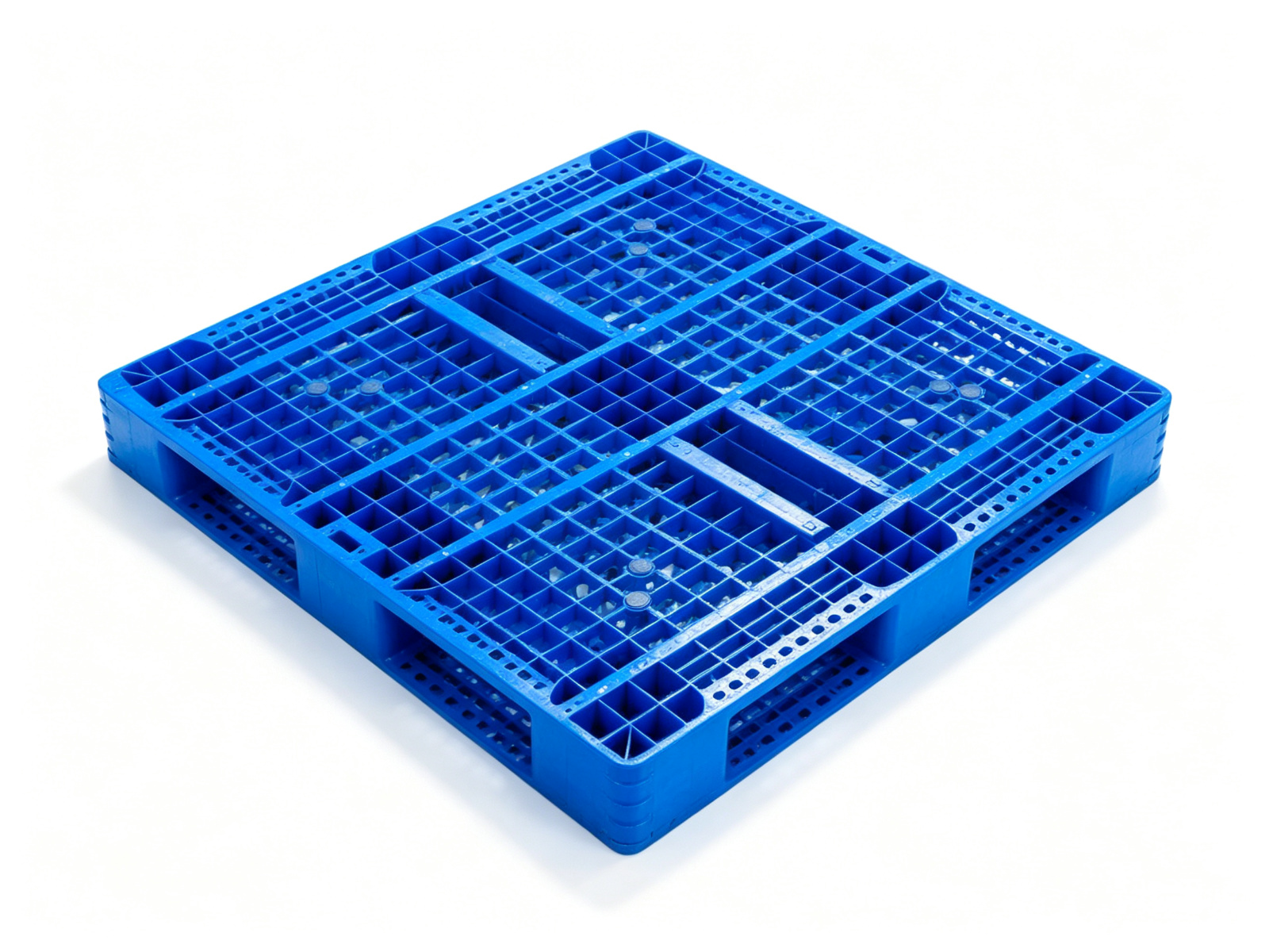 1210 Three-Runner Ventilated Grid Deck Pallet - Image 4