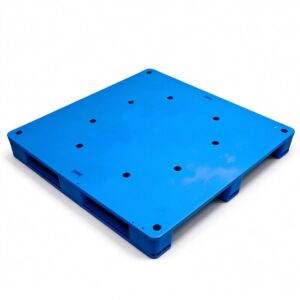 1210-Three-Runner Solid Deck Plastic Pallet