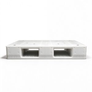 Three-Runner Solid Deck Plastic Pallet